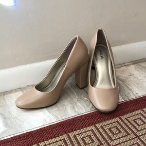 Nude, business professional heels